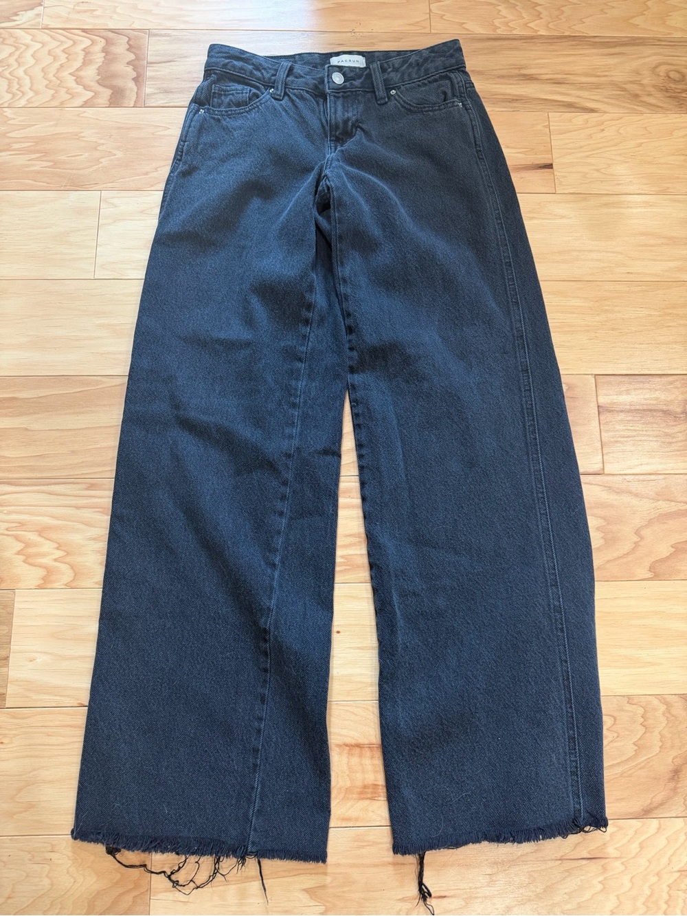 PacSun Low Rise Baggy Jeans Size 23 Black Wide Leg Raw Hem Y2K